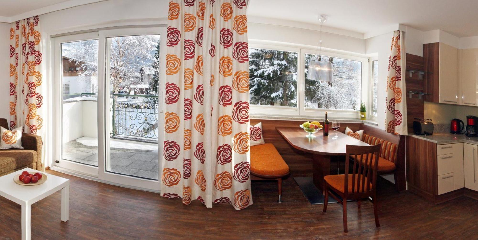 Appartements Alpenkristall 젤암질러 외부 사진