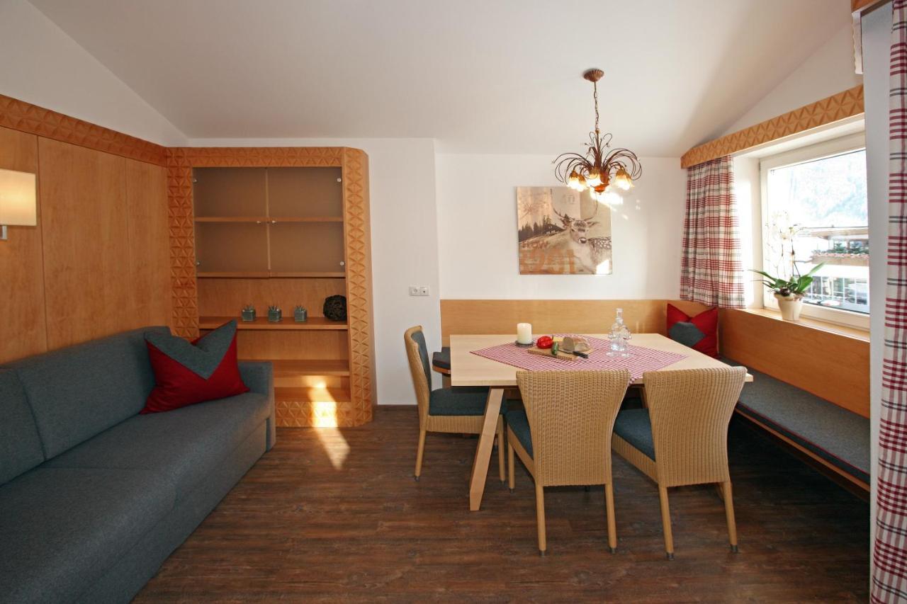 Appartements Alpenkristall 젤암질러 객실 사진